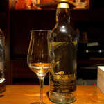 アルジャーノン シンフォニア - 信濃屋オリジナル（ボトラーズ）スコッチウイスキー「シン・ゴジラ」。ピーティーでフルーティー！