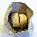 ヴィラ・アイーダ - 自家製パン