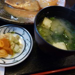 鮮菜家 - 味噌汁も美味いぞ～
