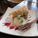 カブトスカフェ - クランブルチーズケーキ