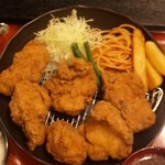 ふじやからあげ - 唐揚げ定食（和風・大・アップ）