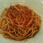 トラットリア ヒロ - スパゲティ　ベーコンとトマトソース