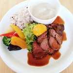 カフェモ・ルタオ - ニューイヤープレート（道産牛ヒレのローストビーフ～和ソース添え～）1,512円　2017/01