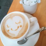 カフェモ・ルタオ - カフェラテ　756円フードメニュー注文で△300円　2017/01