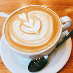 CAFE HYBRID - カフェラテ 450円