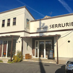 Patisserie SERRURIE - 外観