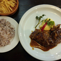 和牛熟成牛とシチリアワイン せいとう 本店 - お年玉ステーキセット（クリスピーポテトフライ）