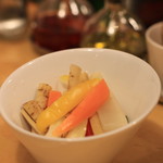 スタンドシャン食 -Tokyo 新橋虎ノ門- Champagne & GYOZA BAR - ピクルス