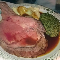 ロウリーズ・ザ・プライムリブ 恵比寿ガーデンプレイス店 - 