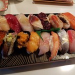 かねとも寿し - 最特上寿司(2200円)です。