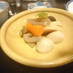 千代娘 - 上品な煮物