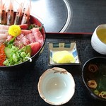 Oshokujidokoro Hamasaka - 海鮮丼