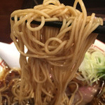 中華そば しば田 -  しなやかなでコシがあり、歯切れがよく「プリッ」とした食感が良いです。