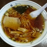 高権 - 中華そば500円