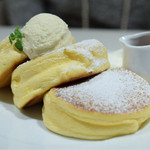 幸せのパンケーキ - 幸せのパンケーキ@税込1,100円