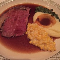 ロウリーズ・ザ・プライムリブ 恵比寿ガーデンプレイス店 - 