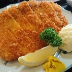 お食事処 やまき - ロースカツ