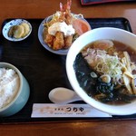 つちや食事処 - 【2017.2.4(土)】醤油ラーメン＋小エビフライセット900円