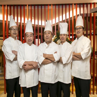 各店の料理長が飲み放題付き歓送迎会コースをプロデュース