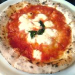 Napoli Pizza Qunba - マルゲリータ