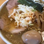 自家製中華そば としおか - 塩ラーメン（小）味玉 チャーシュー（小（