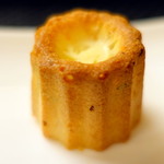 サンフォコン - サーモンとクリームチーズのケークサレ