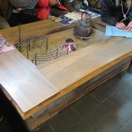 ひみ浜 - いろりを囲んで待ちます。