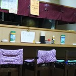 六甲そば - 店内の雰囲気