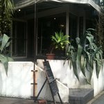 ル・カフェ・ドゥ・グランブルー - 入り口