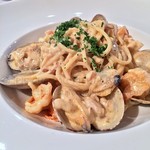 Fishsteria Seafood Place - 