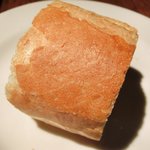 アトリエドアイ - ランチメニュー 2100円 のパン