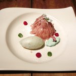 アトリエドアイ - ランチメニュー 2100円 のサクラのモンブランシャルトリュース(菓草系リキュール)のソルベ