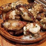 ビストロ シン 2 - 真鱈の白子とじゃがいものバターソテーぷらす牡蠣：1,750円