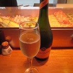 かじしか - スパークリングワイン(バルディビエソブリュット) ボトル 3000円