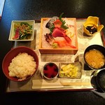 日本料理　　銀扇 - 刺身定食