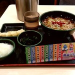 ゆで太郎 - 朝そば（おろし）　温そば、かき揚げ→ワカメに変更 330円 + 海老天（無料クーポン利用）