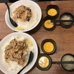 伝説のすた丼屋 - 