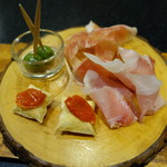 セララバアド - 生ハム