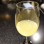 セララバアド - りんご、セロリ、カルダモン