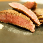 裏参道牛肉店 - サロイン