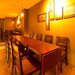 馬刺しと焼き鳥 グルマン三年坂 - テーブル最大34名