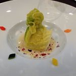 ベッラ・ヴィスタ - ホタテガイのオムニエール　トリュフのエマルジョン