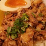 麺線屋formosa - お肉はトロトロ、たまごもトロトロ～