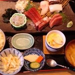 Yanshuu Ban'Ya Hakkaku - お刺身定食　1300円台