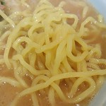 らーめん堂 仙台っ子 国分町店 - マツダ製麺の麺はツルツルしていました。