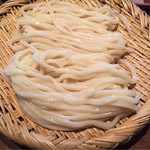 根津 釜竹 - ざるうどん（太打ち）900円