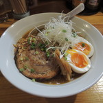 赤まろチャーシュー一枚