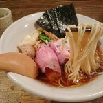 特製醤油らあめん