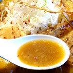 春一家 三代目 麺宿 - 冬味噌ら～めん【スープ】