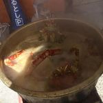 外で茹でていたカニ^^